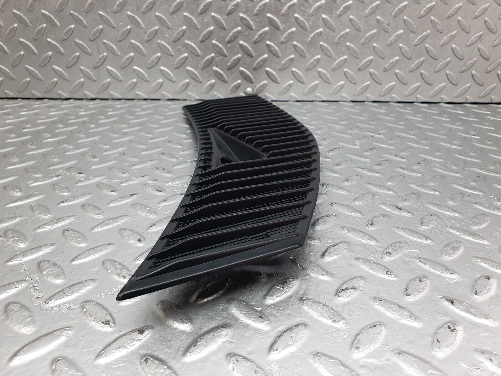 43901 Mercedes-Benz C123 230CE Coupe Air Intake Grill Right Side 1238363065