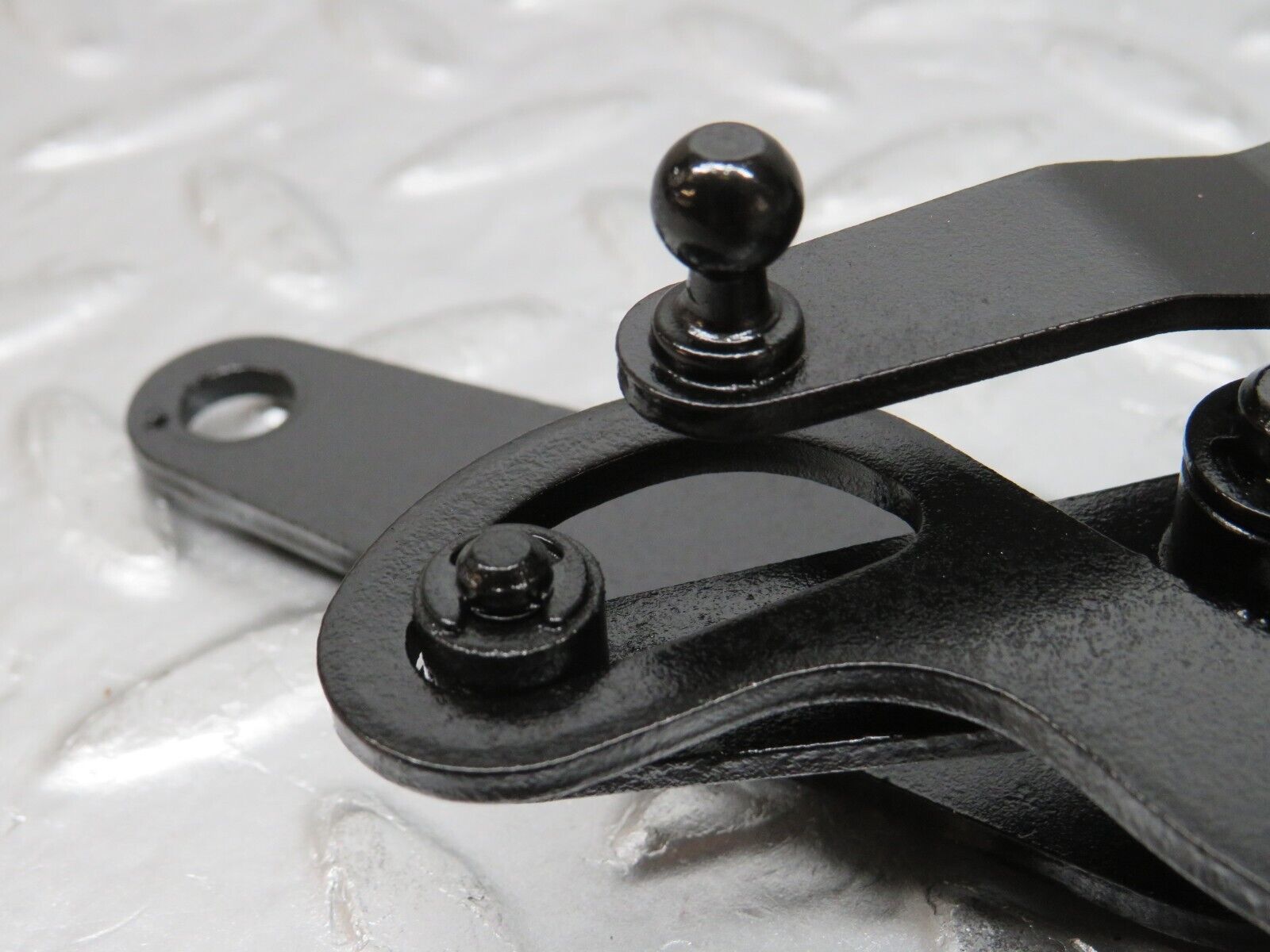 32759 Mercedes-Benz C107 R107 350 V8 Throttle Linkage