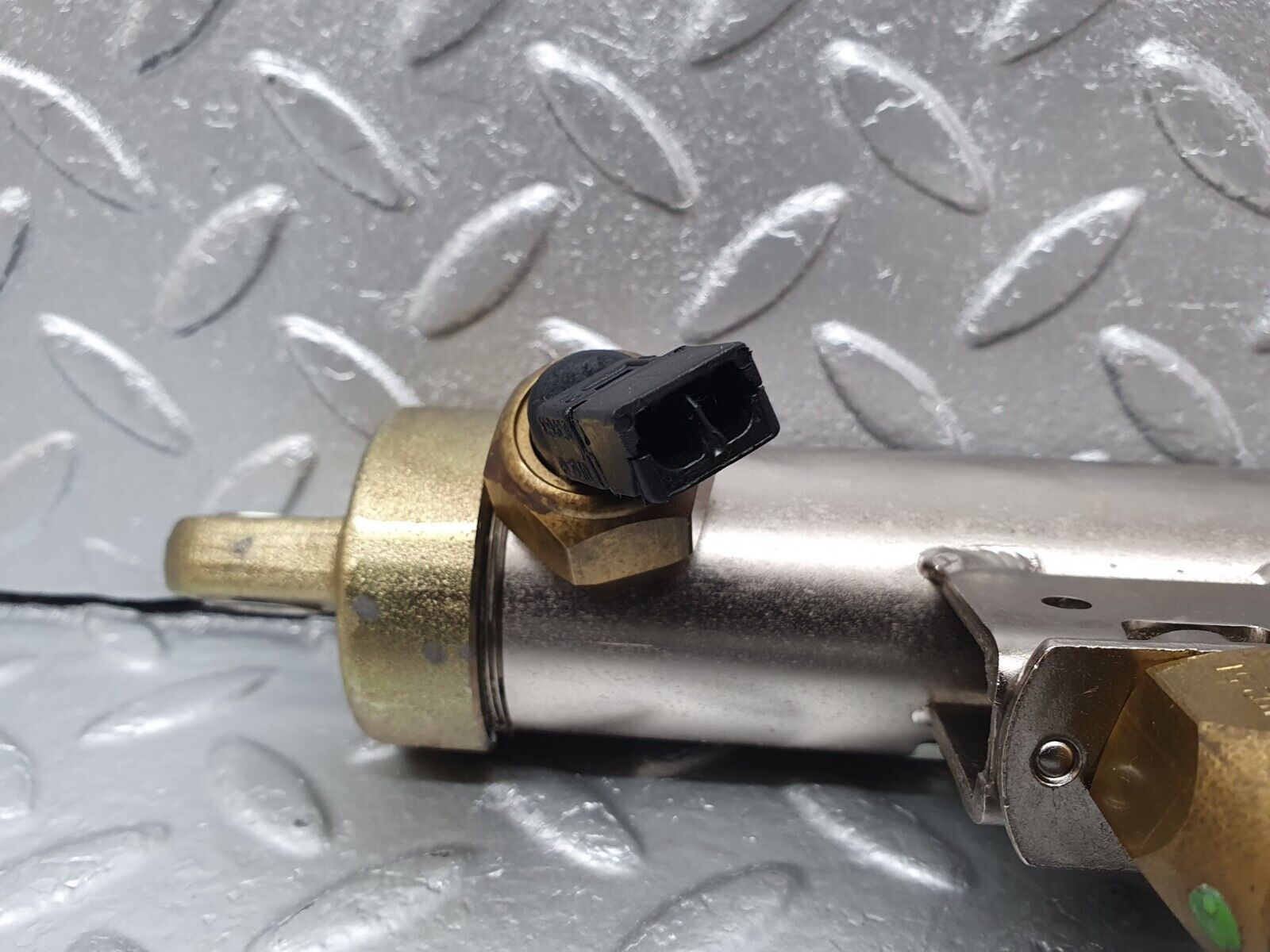 42151 Mercedes-Benz R129 320SL Coupe Roll Bar Hydraulic Cylinder Left 1298600335