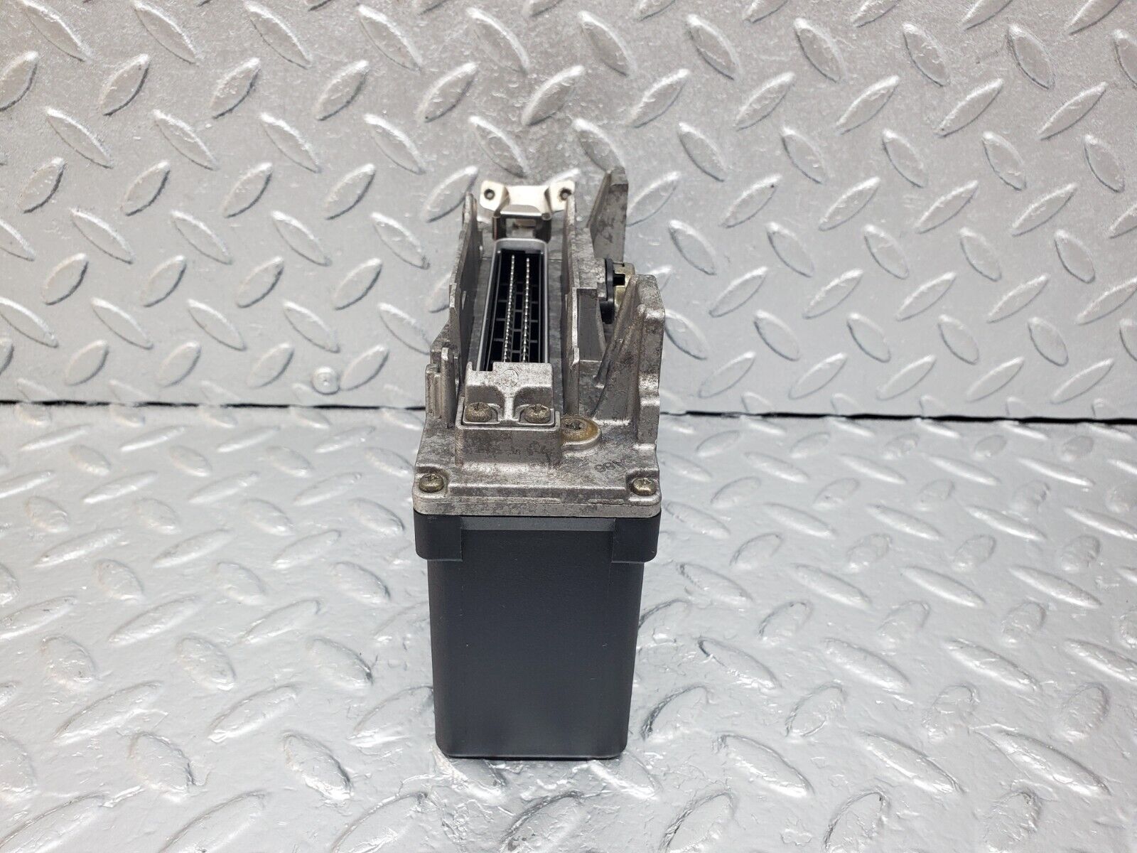 45203 Mercedes-Benz R129 300SL Coupe ABS Control Unit Bosch 0055455132 0265101020