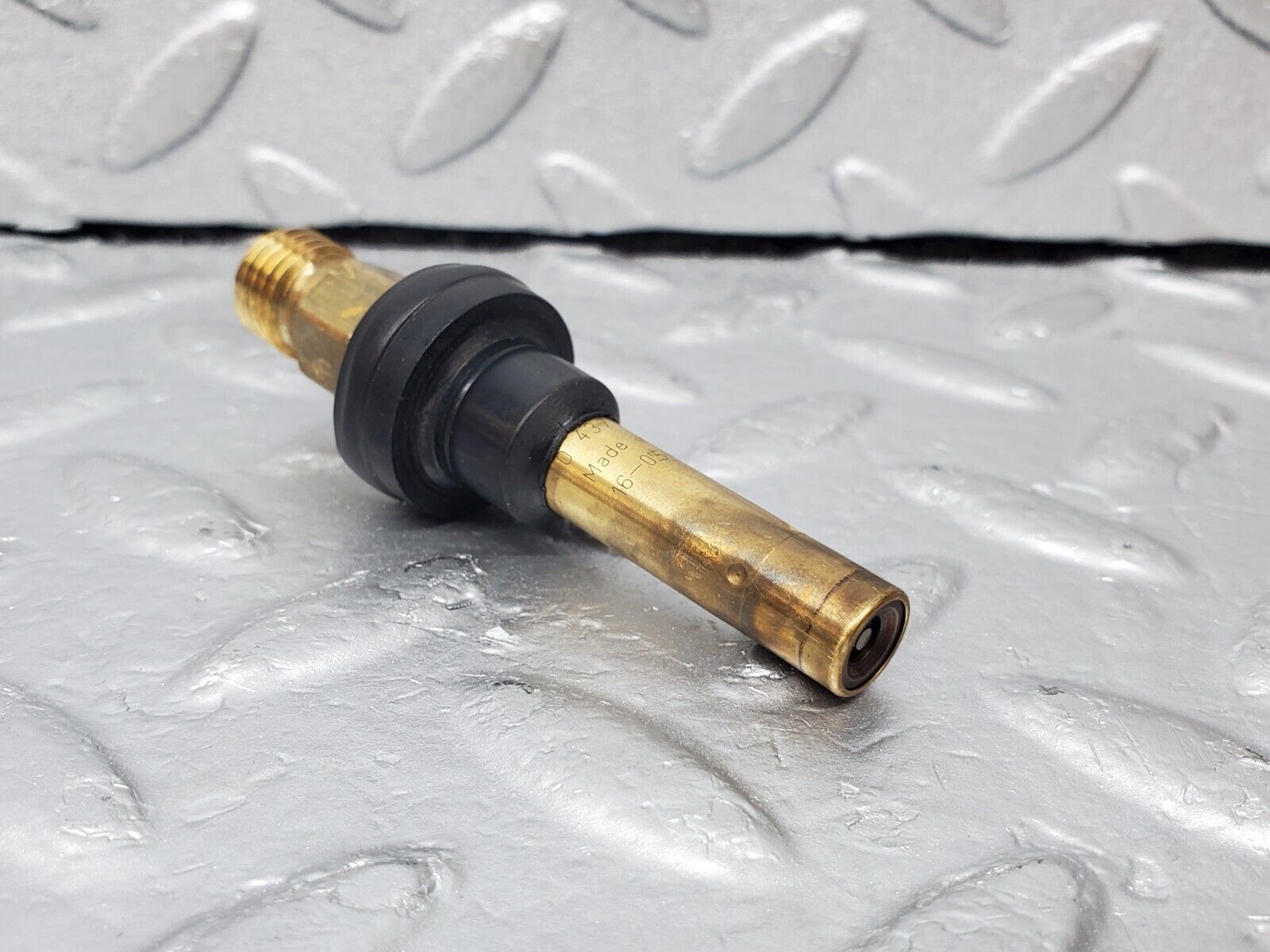 45339 Mercedes-Benz 280E M110.983 Fuel Injector Bosch 0437502047