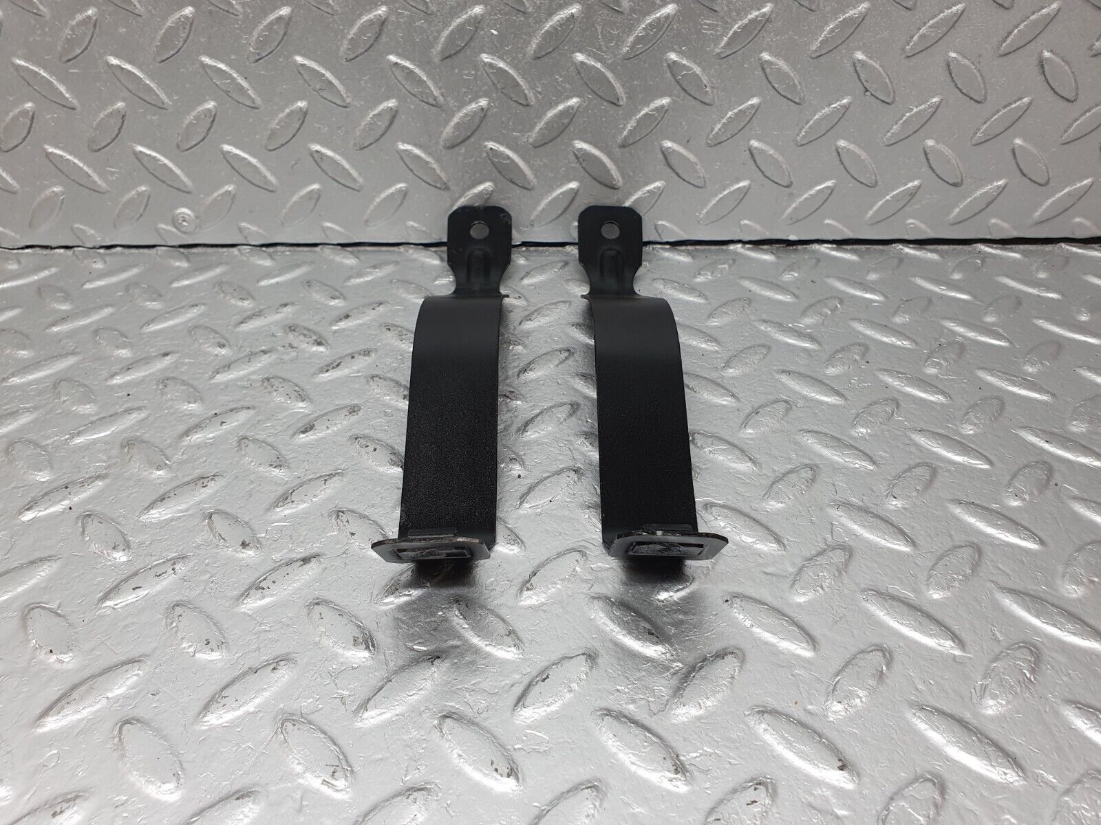 41614 Mercedes-Benz W124 200E Anti Roll Bar Support Bracket Front Axle