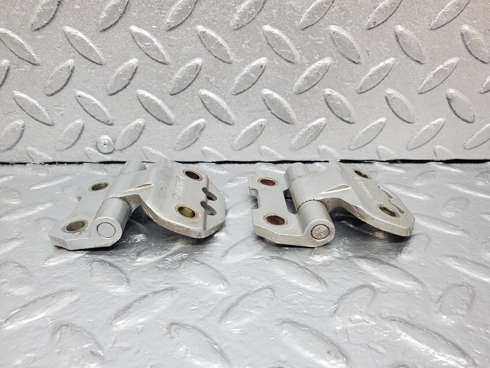 44953 Mercedes-Benz R129 300SL Coupe Door Hinge Right Side