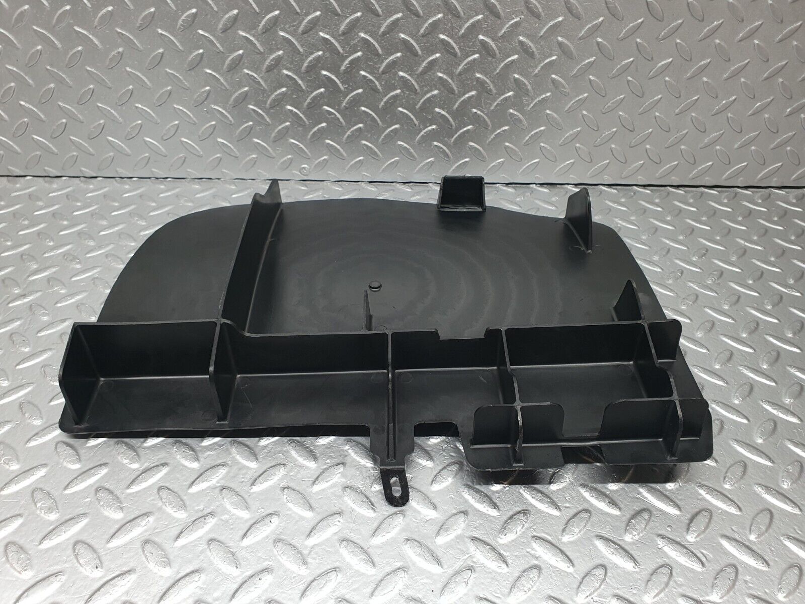 42724 Mercedes-Benz W201 190 2.0L Front Left Floor Cable Channel Cover 2016841137