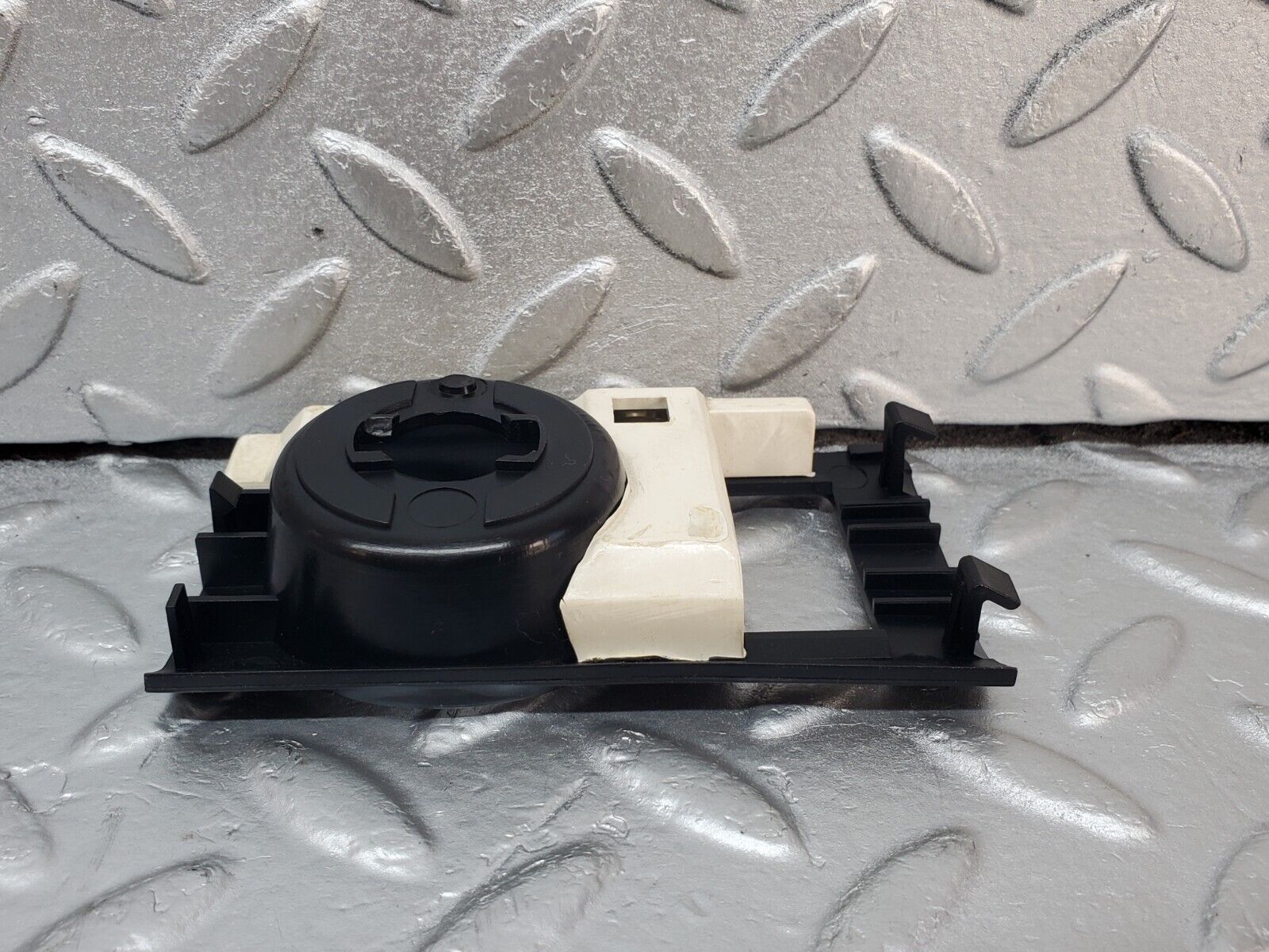 45599 Mercedes-Benz W126 420SE Headlight Switch Surround Cover Trim