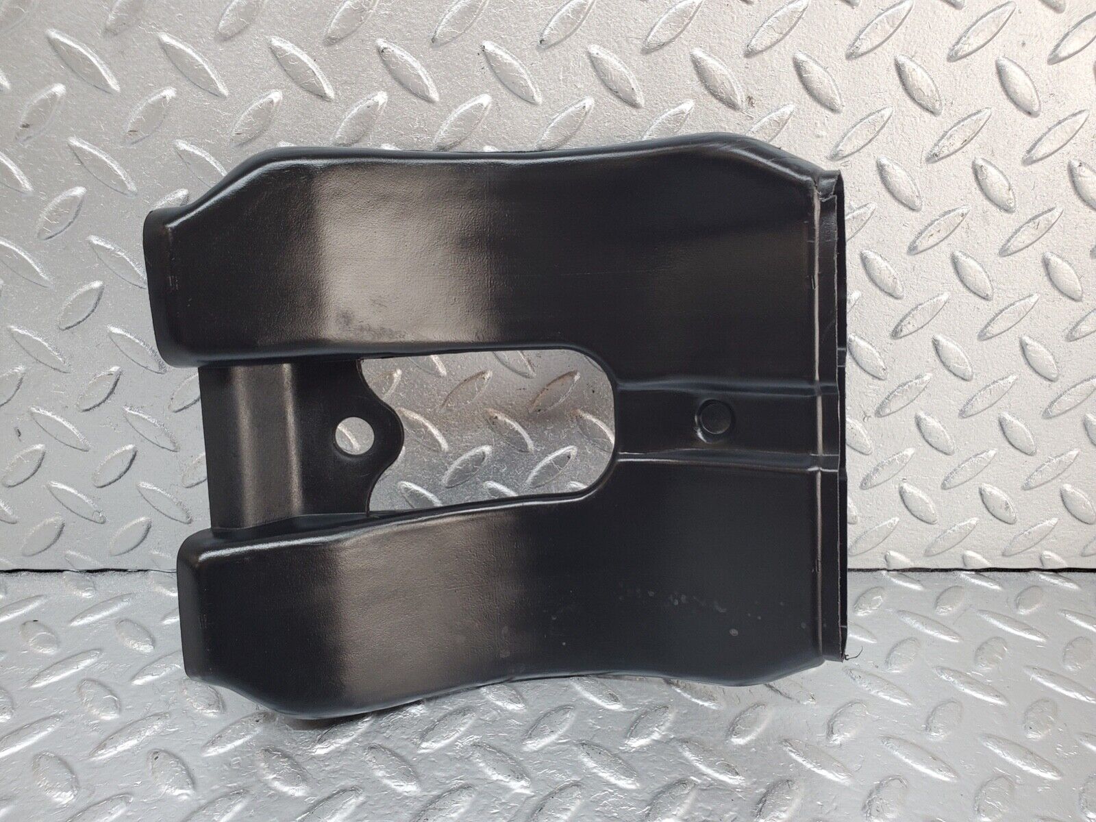 44599 Mercedes-Benz W124 220E Engine Bay Water Drain 1246280072