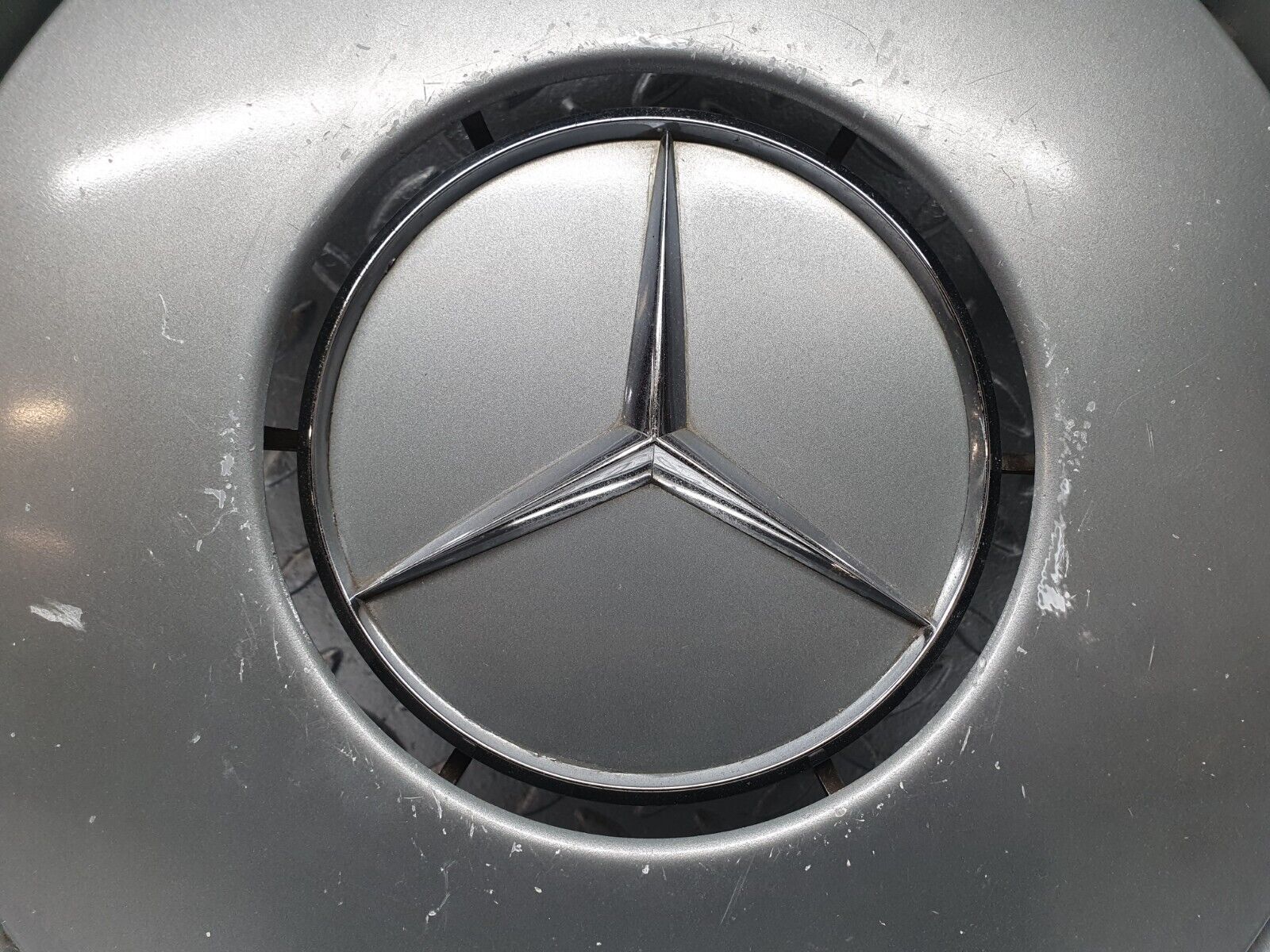 42880 Mercedes-Benz W201 190 2.0L Wheel Trim Hub Cap 14" 2014010324