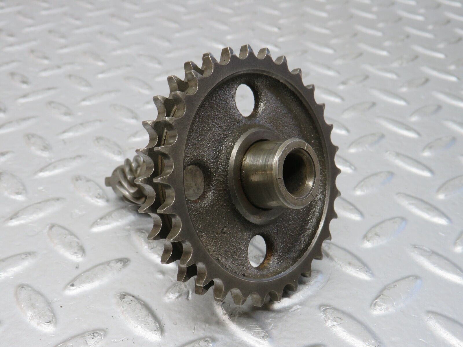 32872 Mercedes-Benz C107 R107 350 V8 Intermediate Gear 1161570214