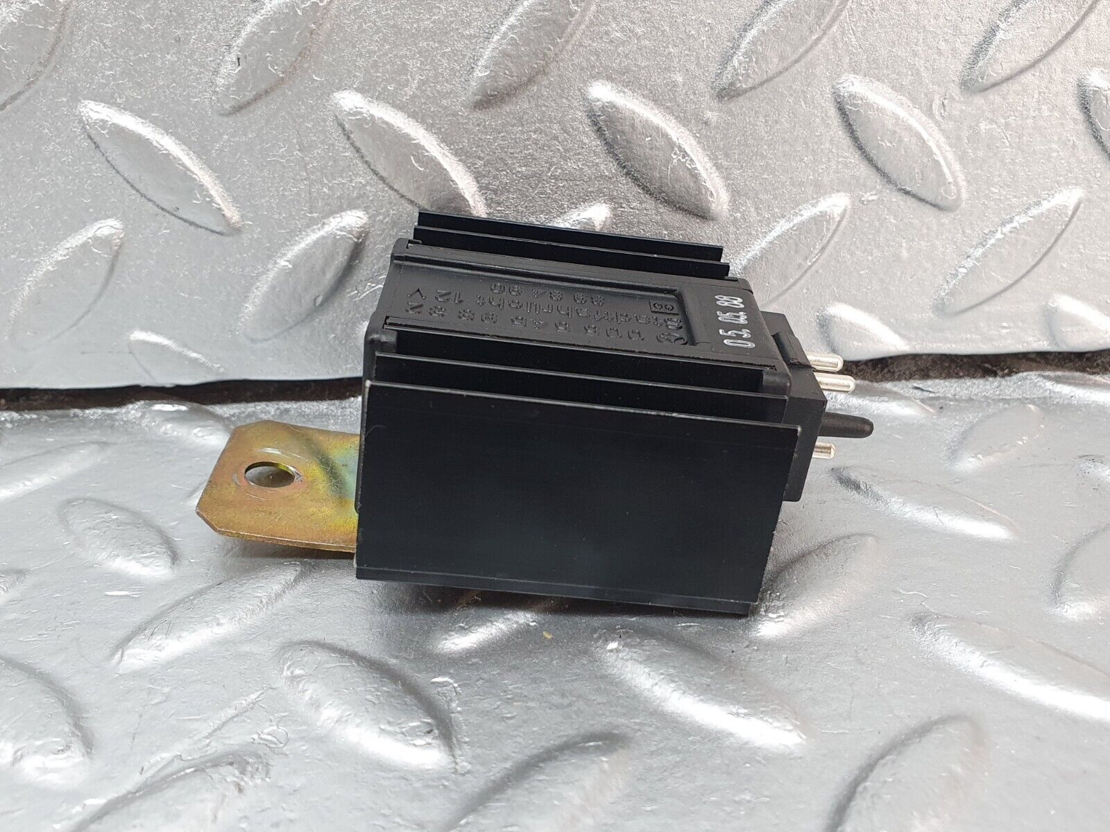 41901 Mercedes-Benz W202 C200 ECU Relay 0055459832