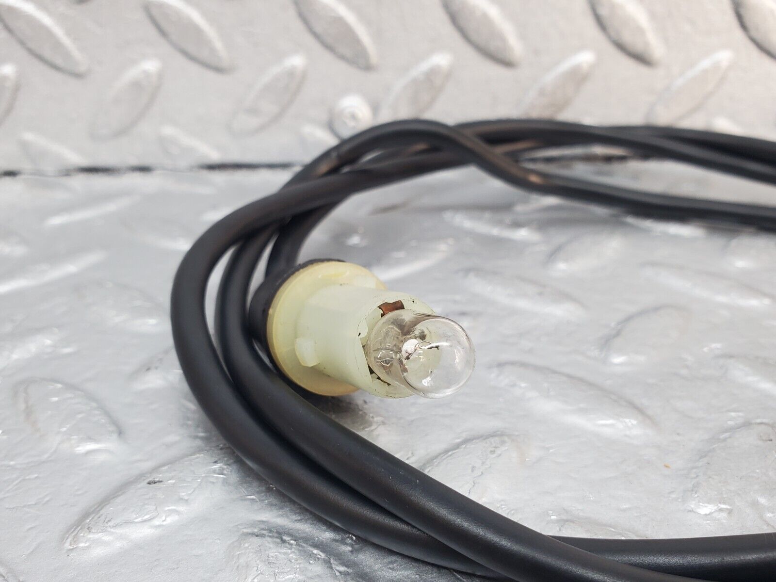 45757 Mercedes-Benz W126 420SE Wing Indicator Cable Wire 1249971881