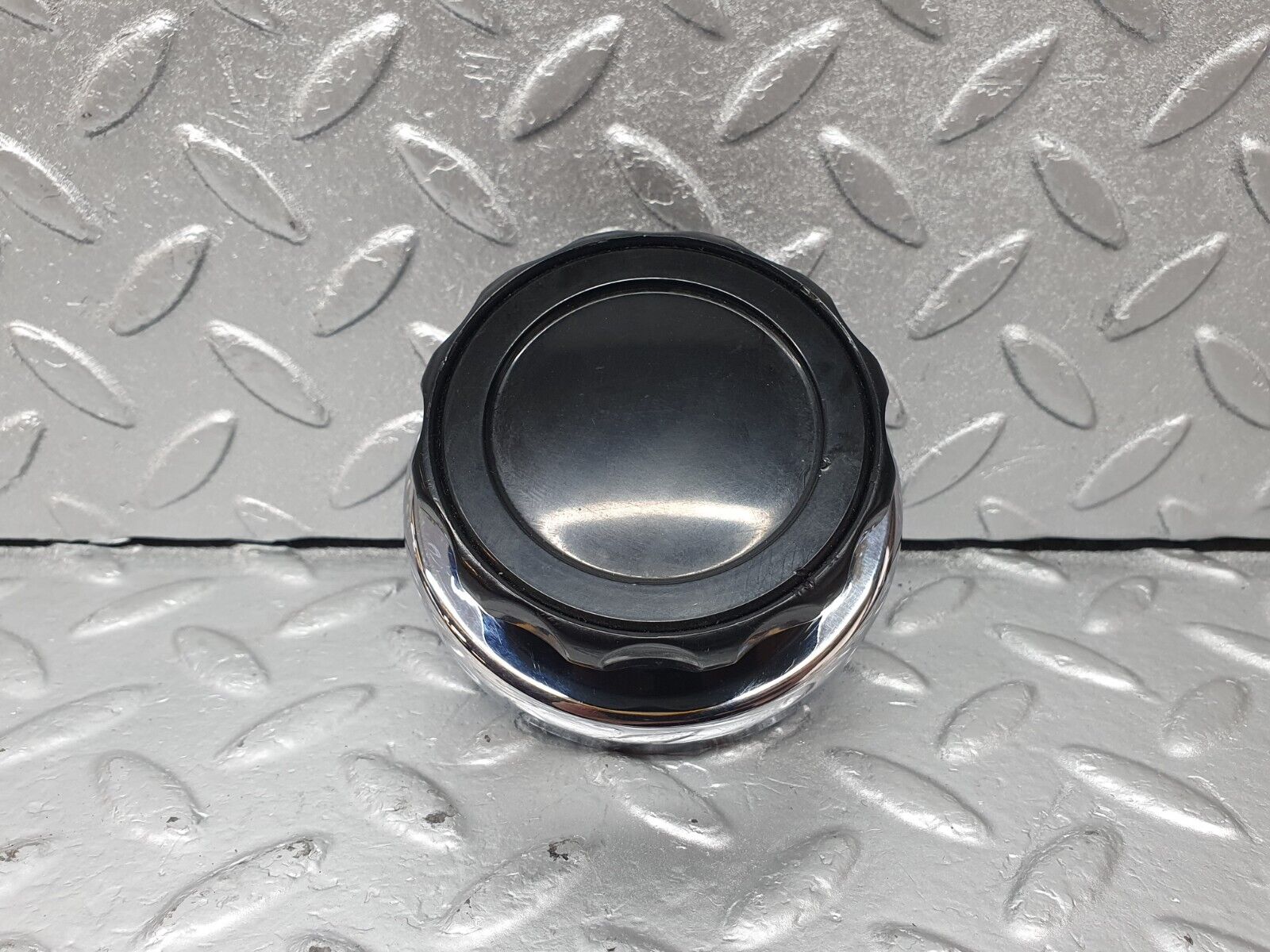 43089 Mercedes-Benz W108 280SE Seat Backrest Recline Handle Knob