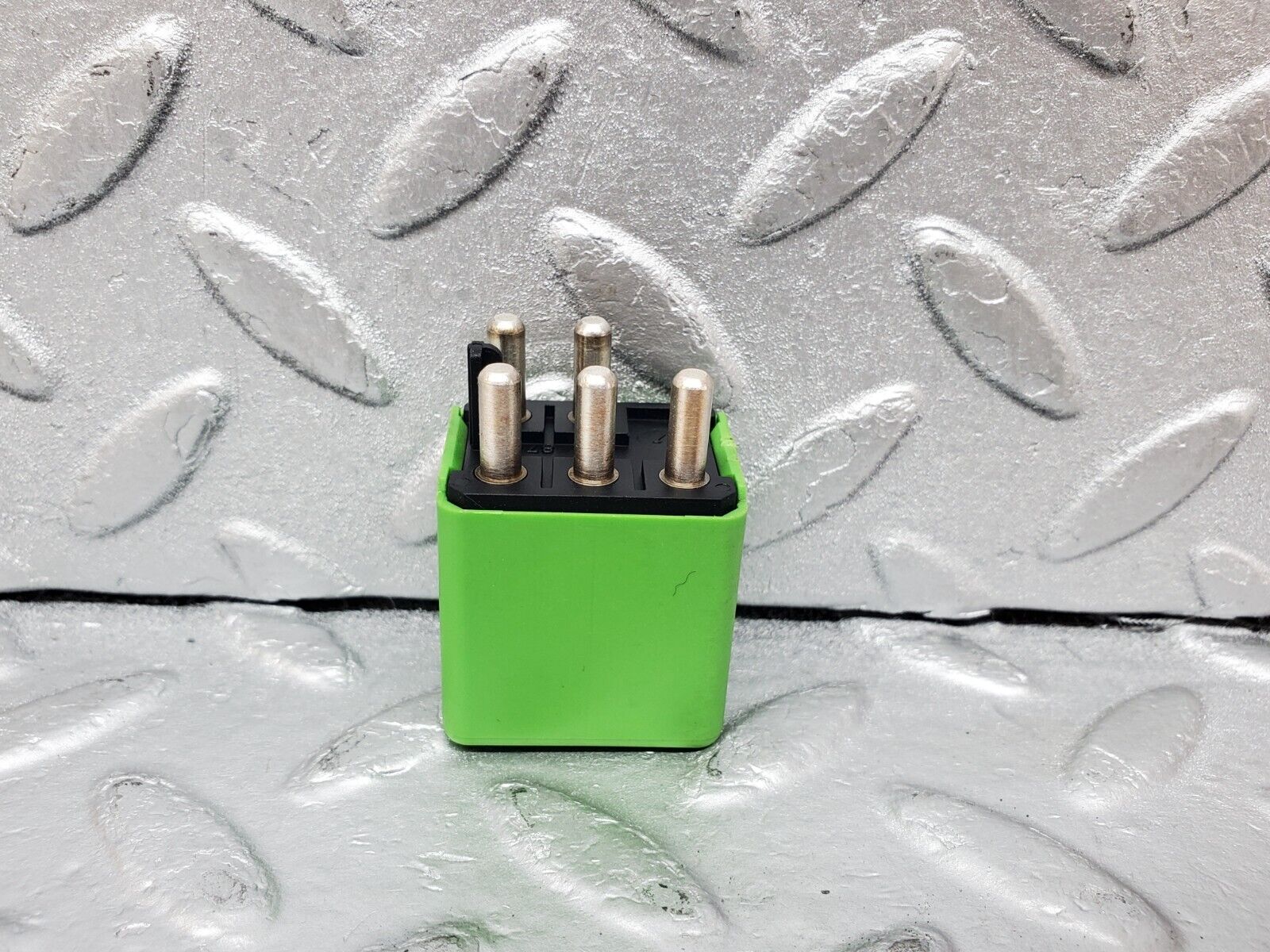 44963 Mercedes-Benz R129 300SL Coupe Headlight Wiper Relay 1268202026