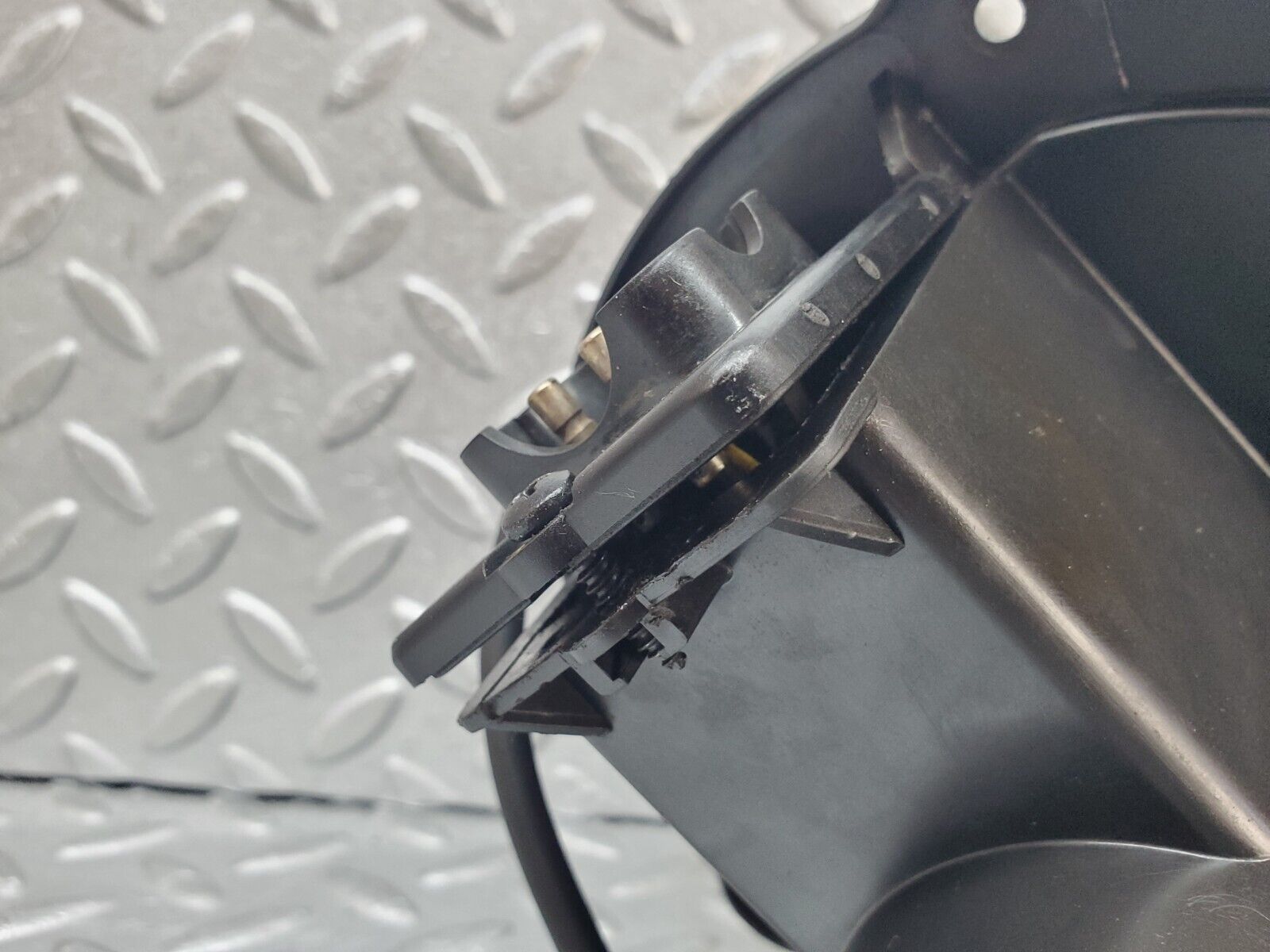 44423 Mercedes-Benz W123 280E Heater Blower Motor