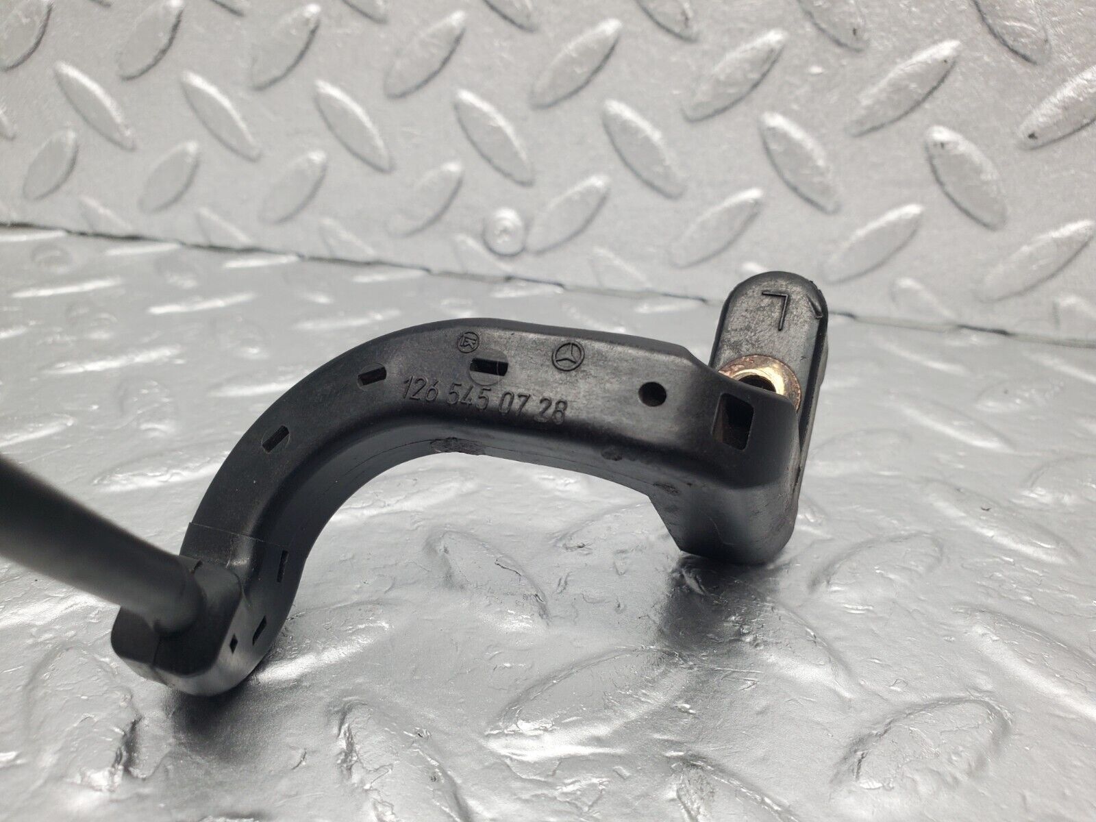 46064 Mercedes-Benz W126 420SE Brake Pad Sensor Rear Left 1265450728