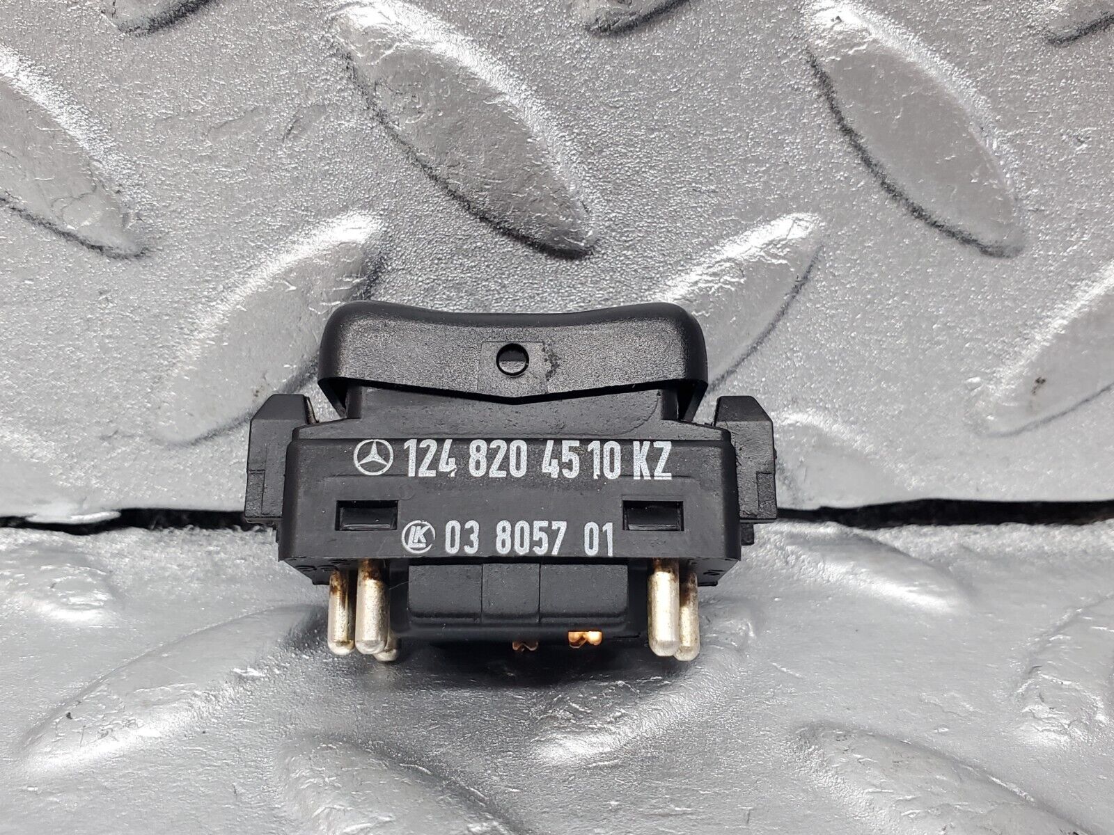 45657 Mercedes-Benz W126 420SE Electric Window Switch Right 1248204510