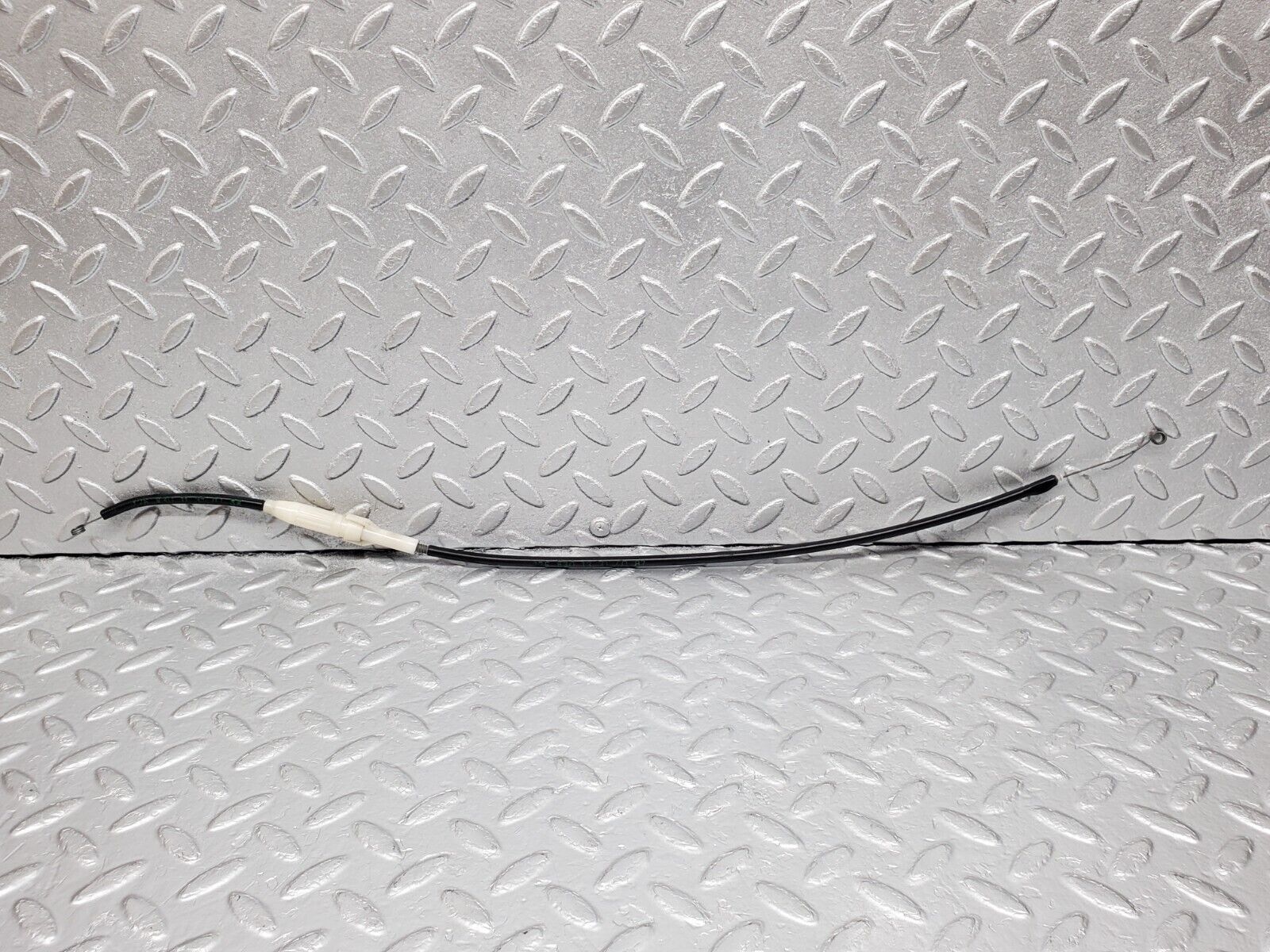 45891 Mercedes-Benz W126 420SE Heater Control Cable 1268301131