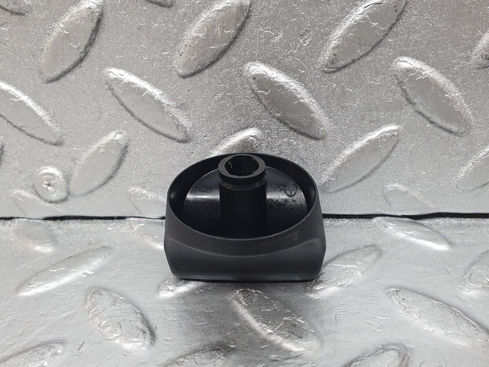 44087 Mercedes-Benz C123 230CE Coupe Headlight Switch Knob 1075450530