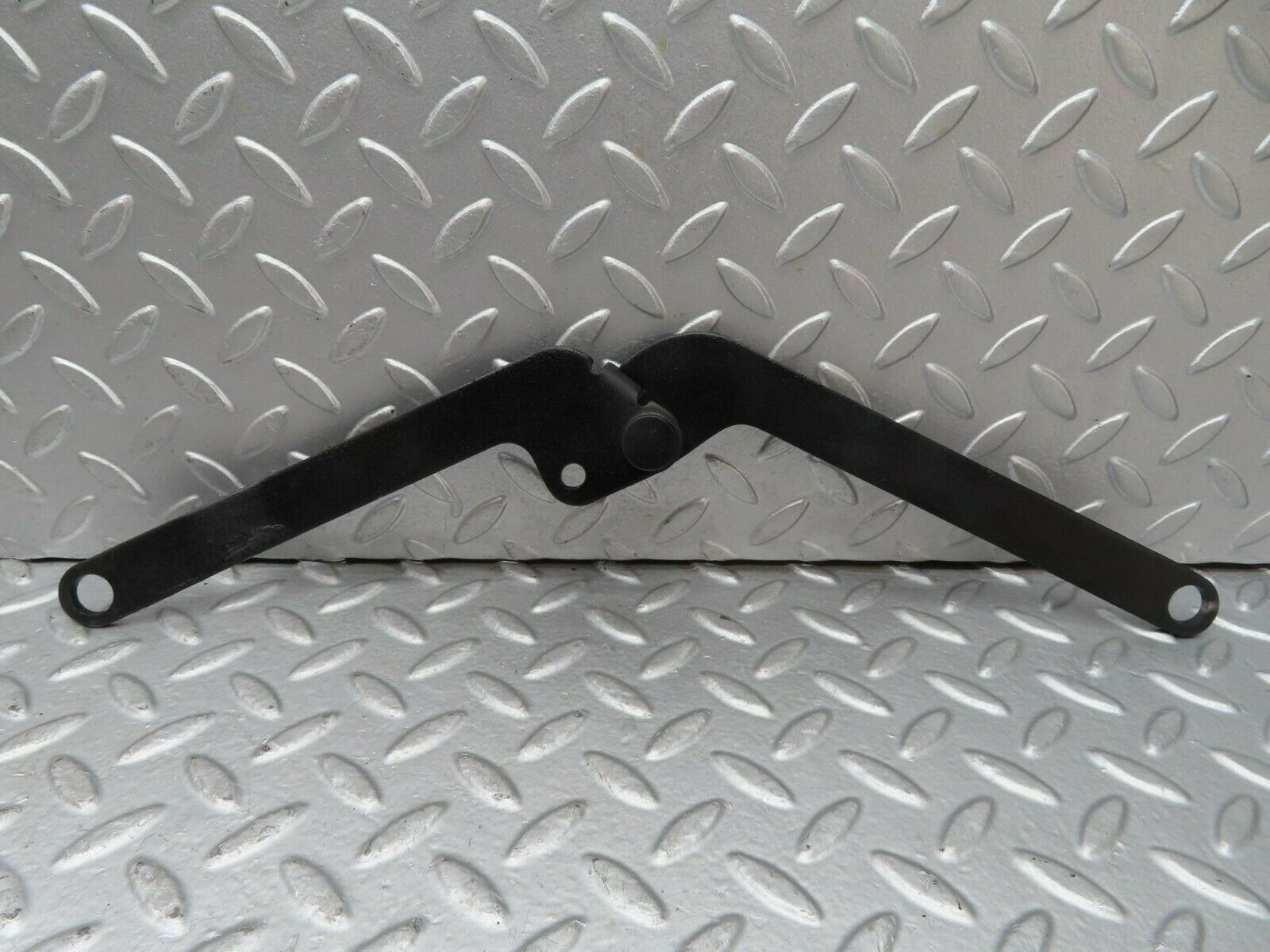 15556 Mercedes-Benz R107 450SL Bonnet Hinge Left Side