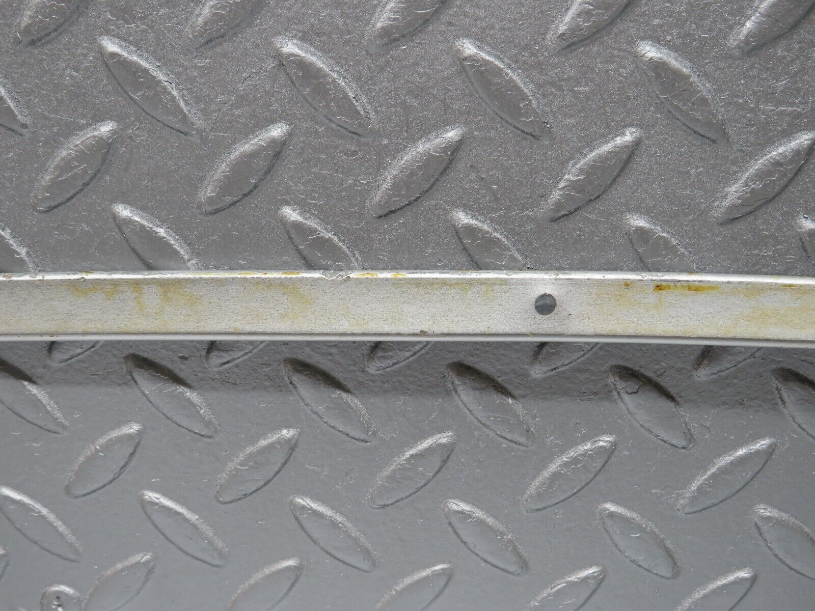 40150 Mercedes-Benz R107 350SL Hardtop Interior Roof Chrome