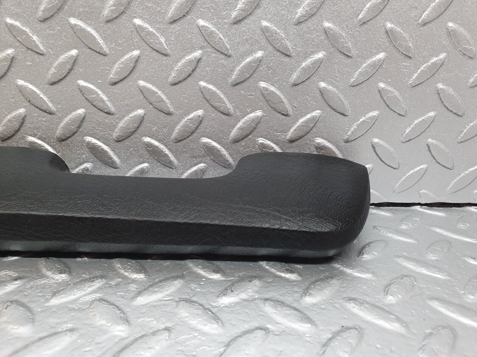 43253 Mercedes-Benz W108 280SE Interior Door Handle Black Right