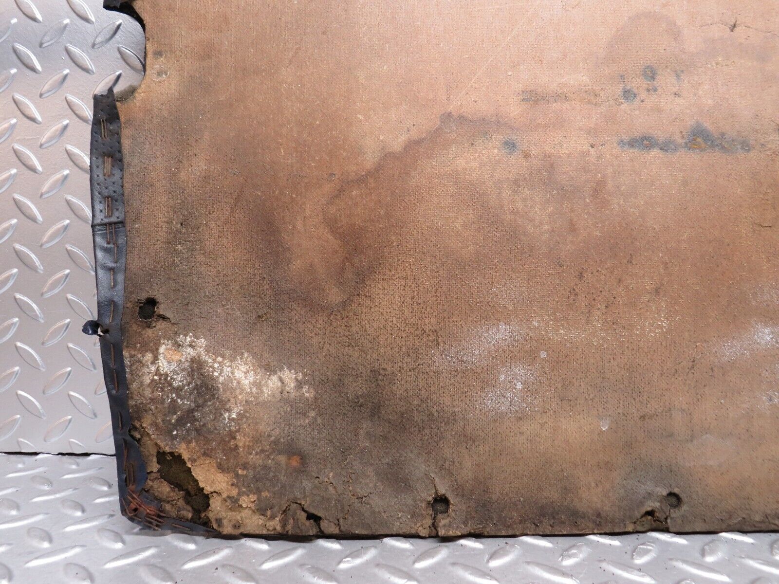 39268 Mercedes-Benz R107 500SL Right Door Card Blue