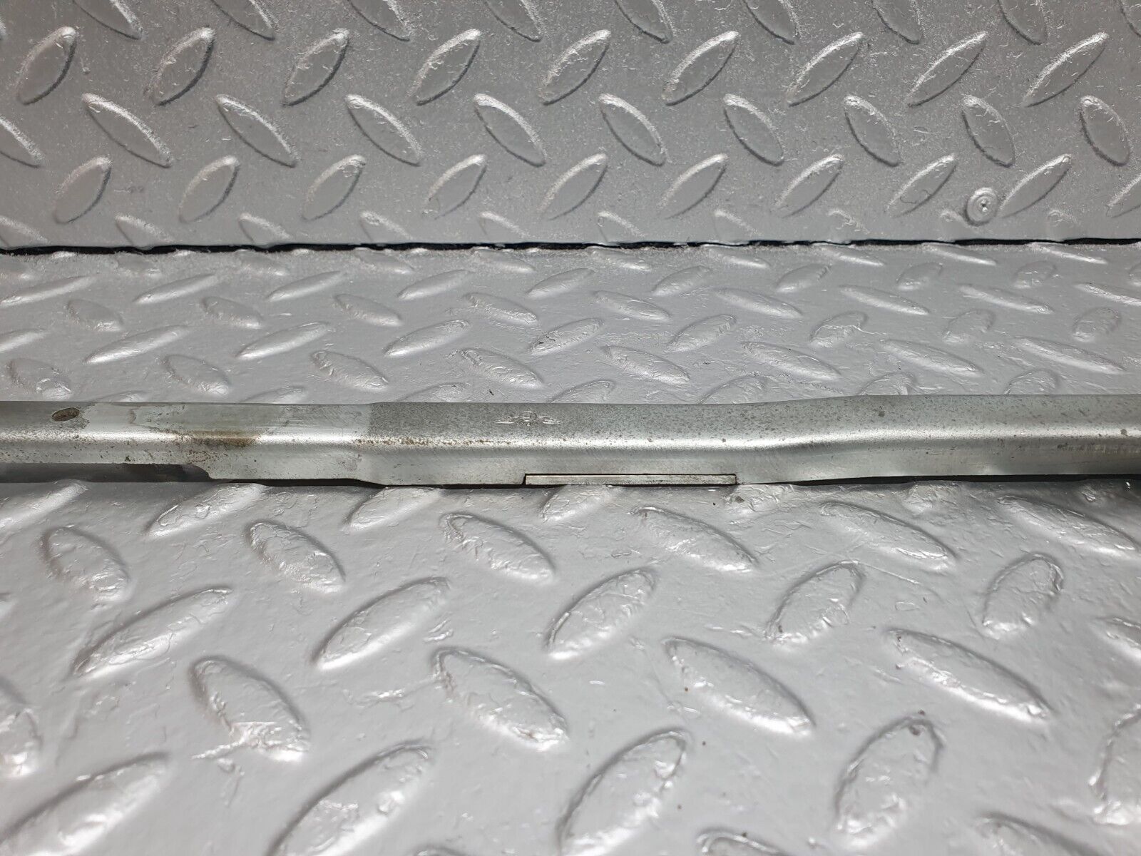 43095 Mercedes-Benz W108 280SE Front Right Seat Side Sliding Adjust Handle