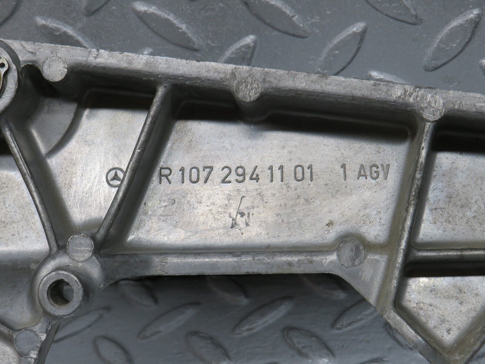 39110 Mercedes-Benz R107 500SL Brake Pedal Bracket 1072941101