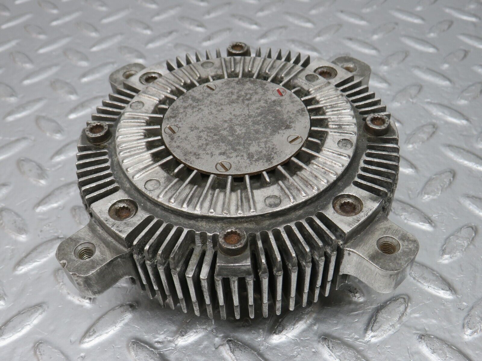 32769 Mercedes-Benz C107 R107 350 V8 Engine Cooling Fan Clutch