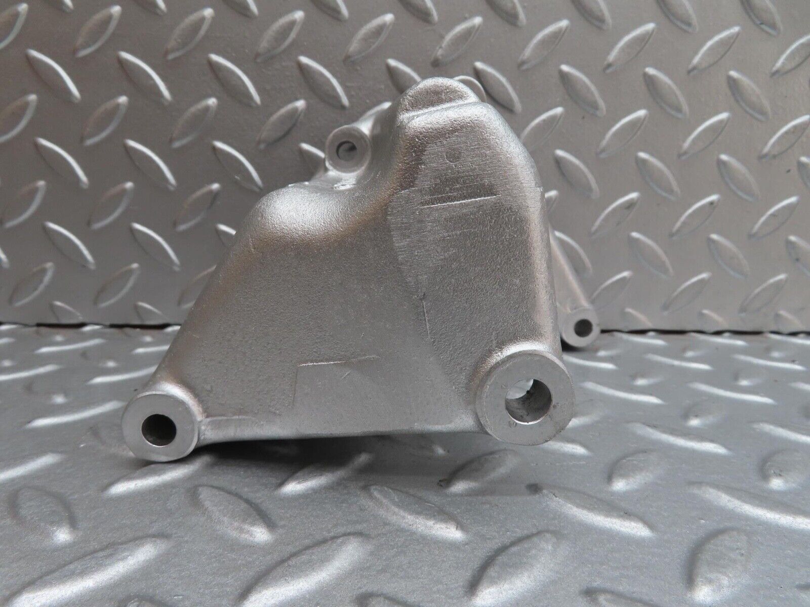 13715 Mercedes-Benz R107 450SL Alternator Generator Bracket 1161551035