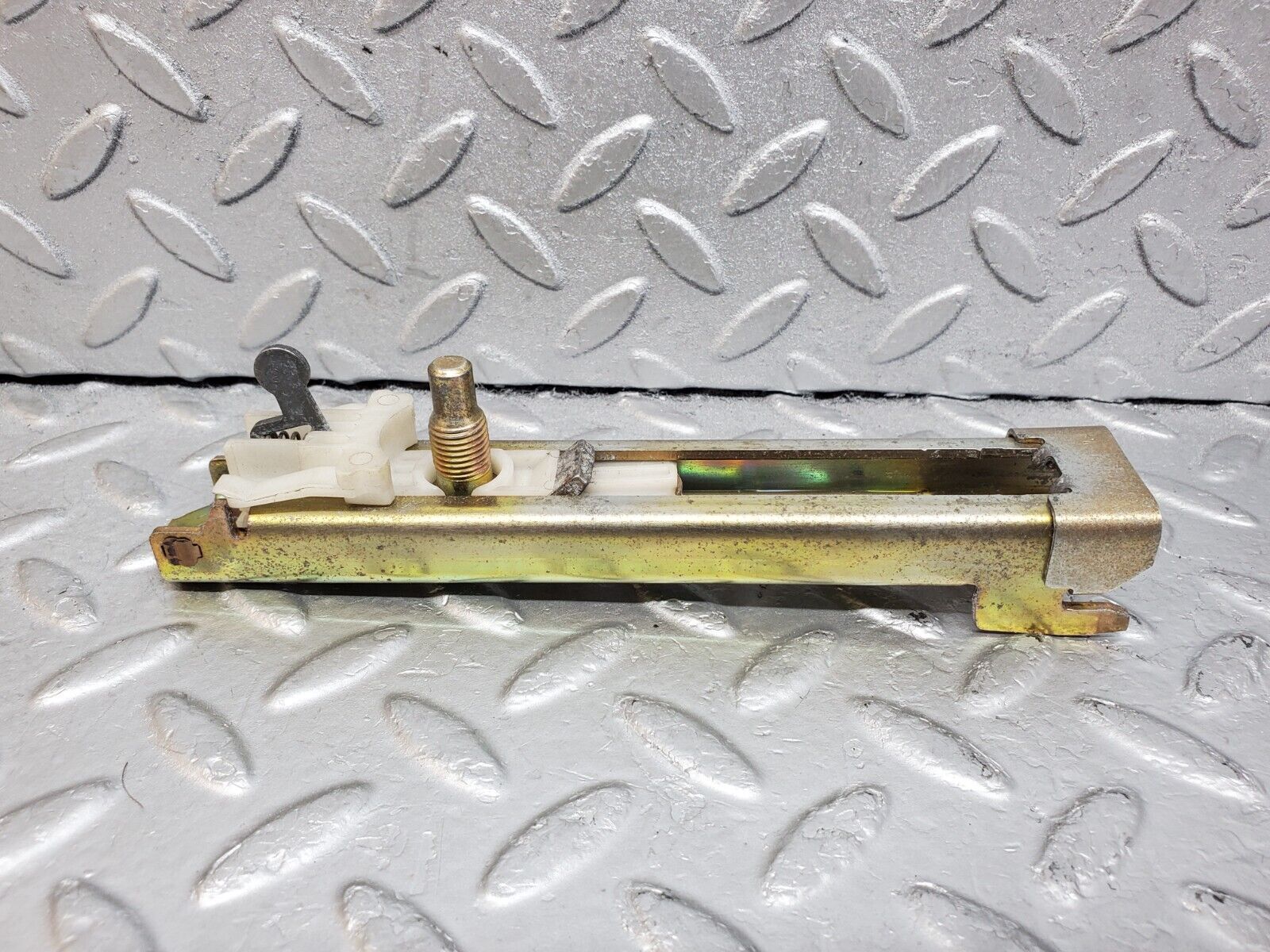 44798 Mercedes-Benz W124 220E Seat Belt Height Adjuster 1248600088