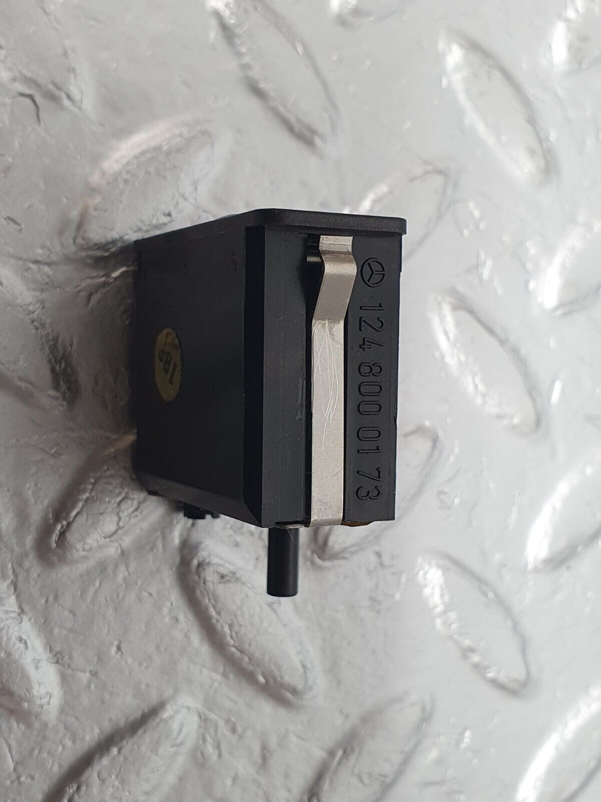 41654 Mercedes-Benz W124 200E Headlight Level Switch Hella 1248000173