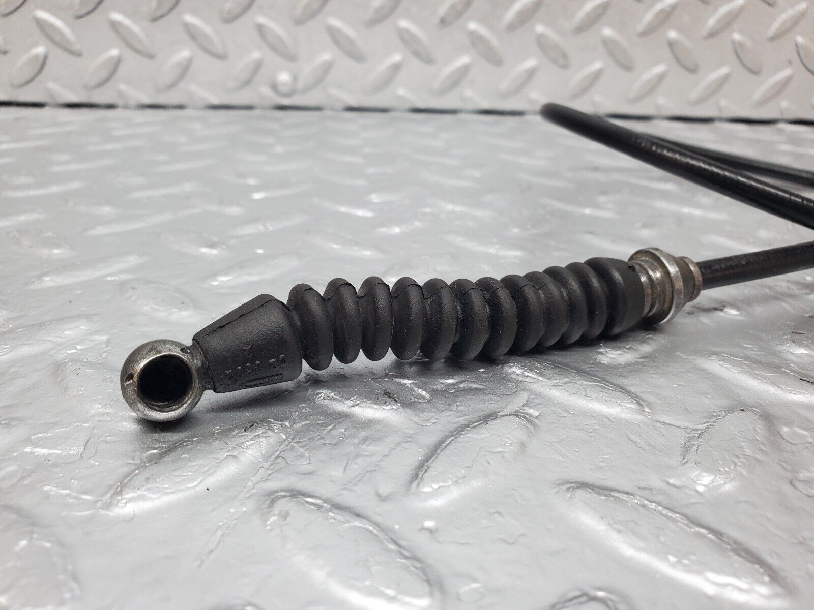 45455 Mercedes-Benz 280E M110.988 Automatic Gearbox Cable