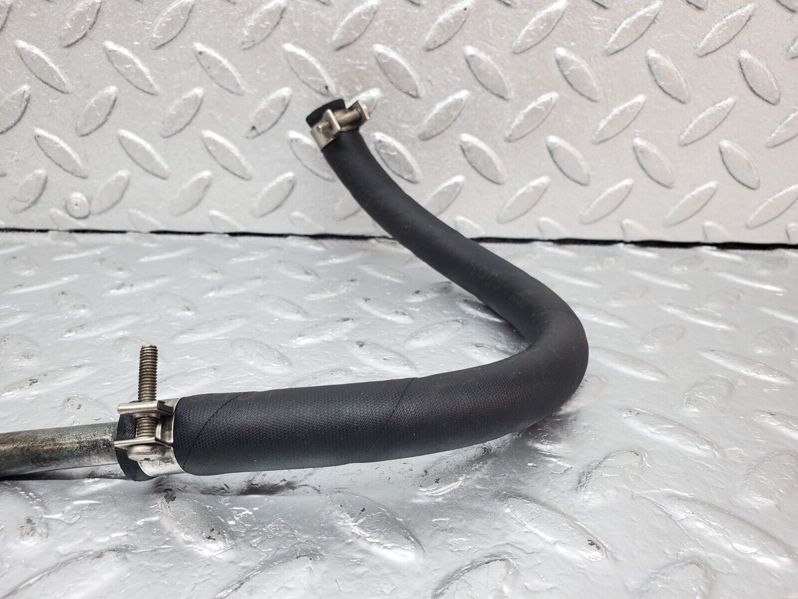 45313 Mercedes-Benz R129 300SL Coupe Oil Hose Pipe