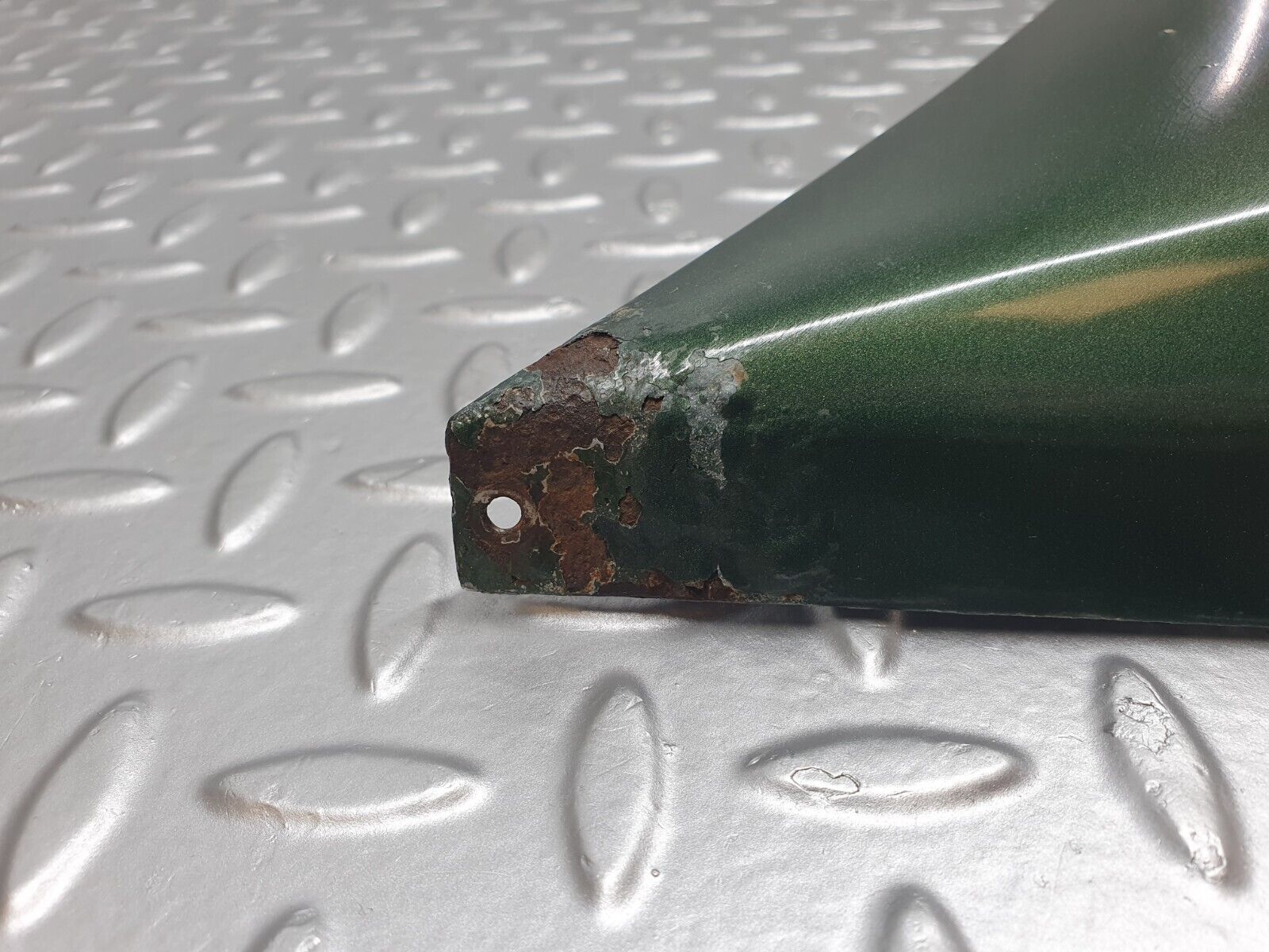 43335 Mercedes-Benz W108 280SE Wiper Motor Assembly Cover Access Panel