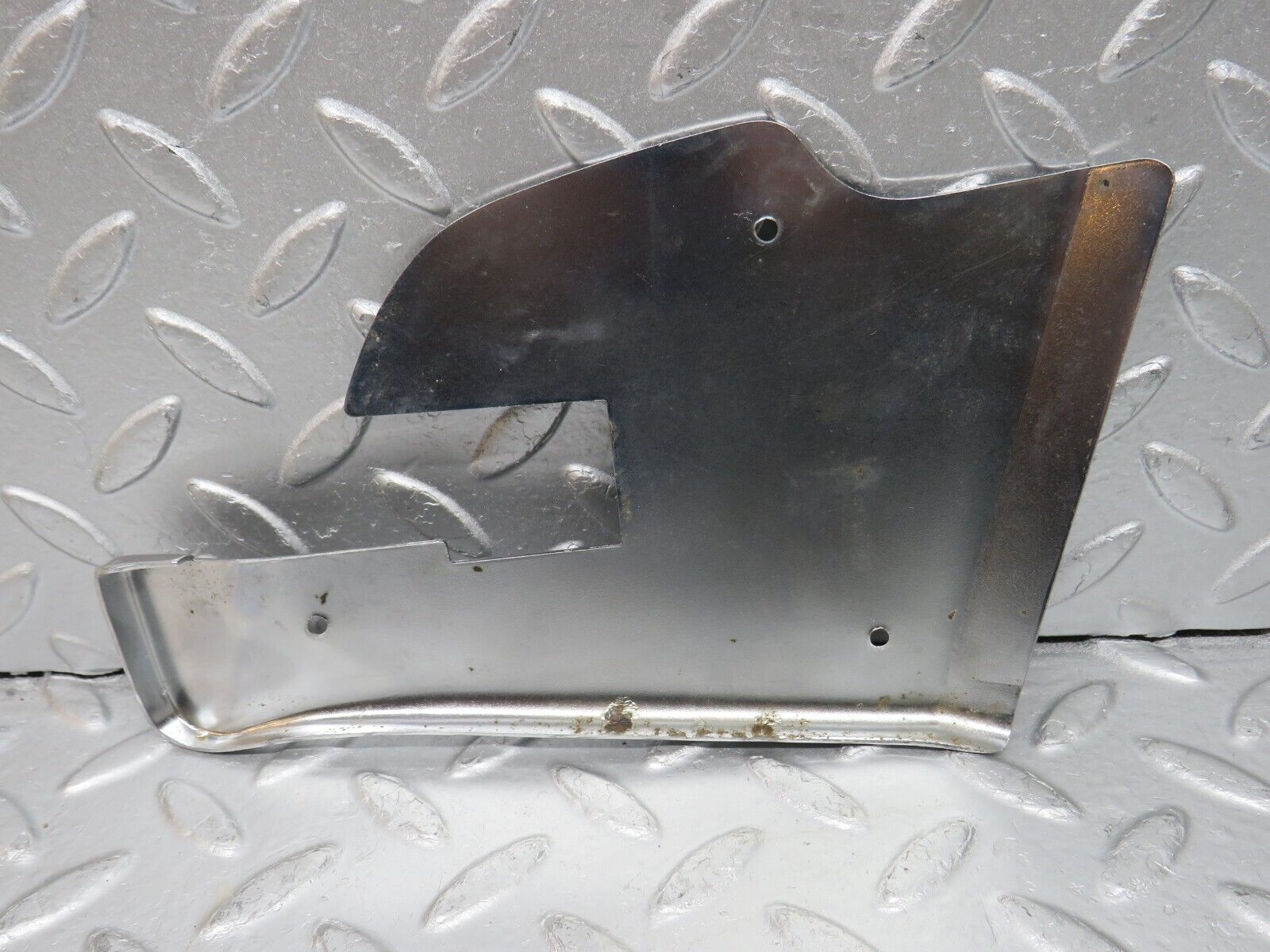 33194 Mercedes-Benz C107 R107 Left Door Chrome Cover