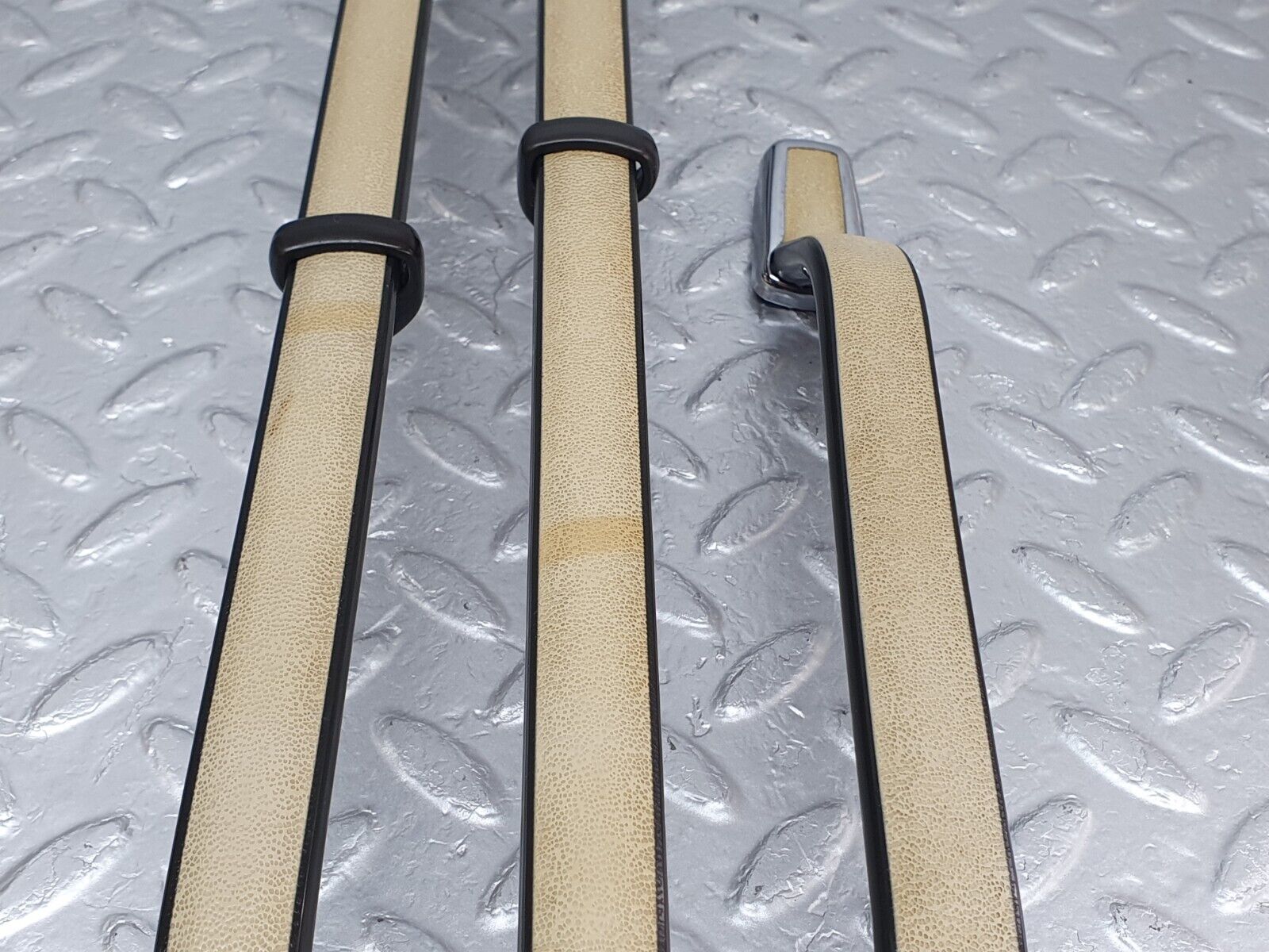 43192 Mercedes-Benz W108 280SE Interior Roof Grab Handle Set