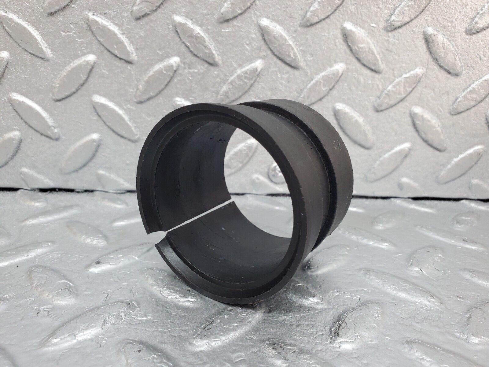 44851 Mercedes-Benz W124 220E Fuel Pump Fuel Filter Flange