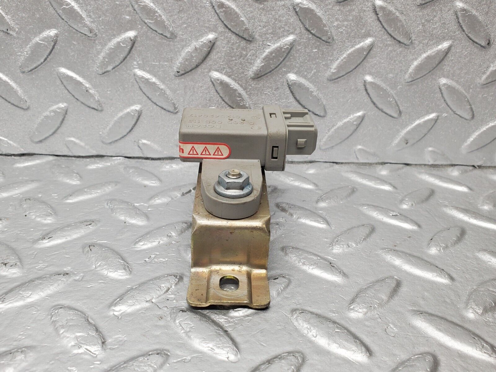 46787 Mercedes-Benz R129 320SL Coupe ESP Turn Rate Sensor 0125420417 0265005113