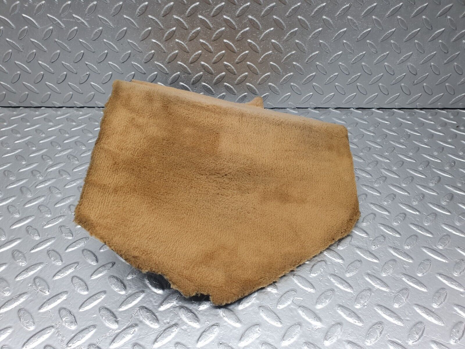 43611 Mercedes-Benz C126 380SEC Coupe Front Right Kick Panel Beige 1266880406