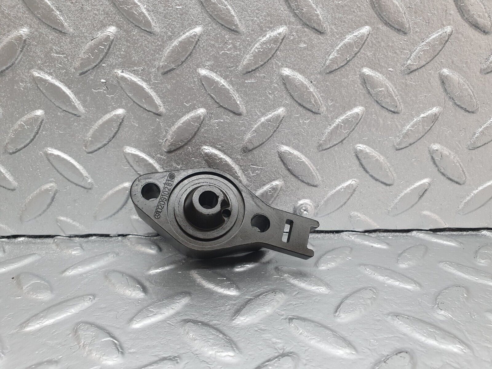 42899 Mercedes-Benz W201 190 2.0L Fuel Pump Spacer 1020910281