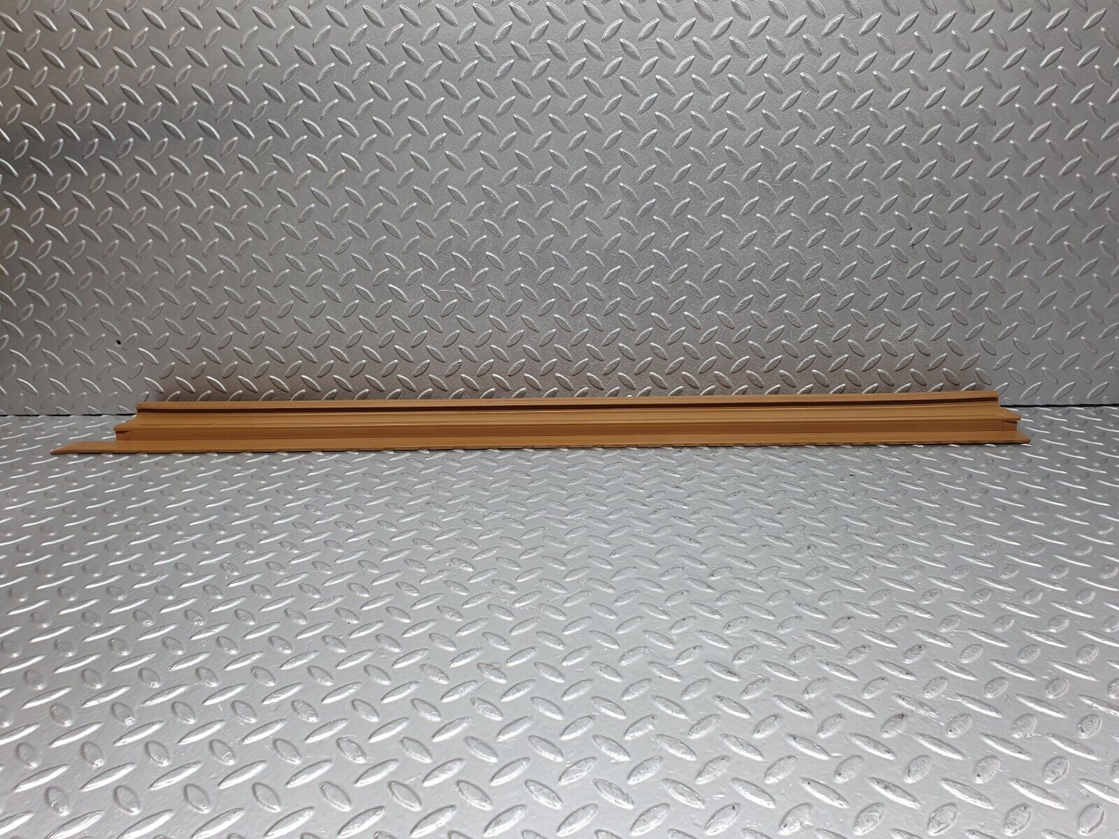 43499 Mercedes-Benz C126 380SEC Coupe Door Sill Right Side