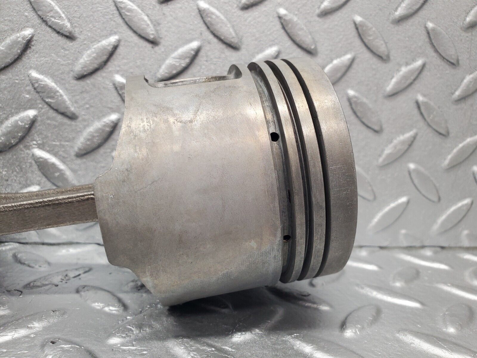 46605 Mercedes-Benz C123 280CE Coupe Piston With Connecting Rod 85.986mm 11005