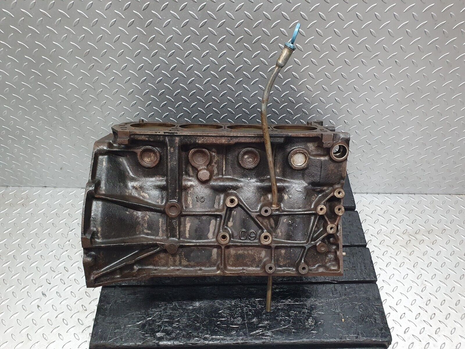 44210 Mercedes-Benz C123 230CE Coupe Engine Block 102.980 1020110901