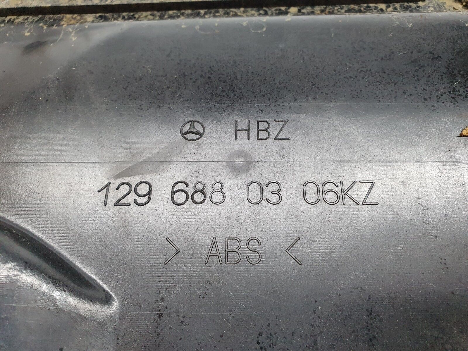 42265 Mercedes-Benz R129 320SL Coupe Kick Panel Left Side Beige 1296880306