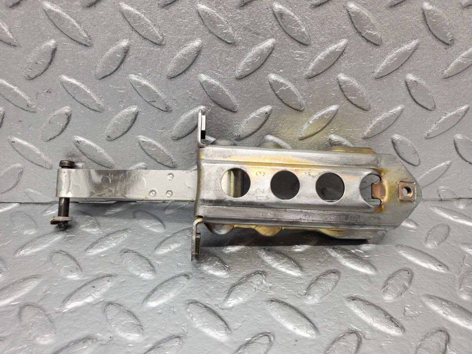 46139 Mercedes-Benz W124 Rear Right Door Safety Check Strap