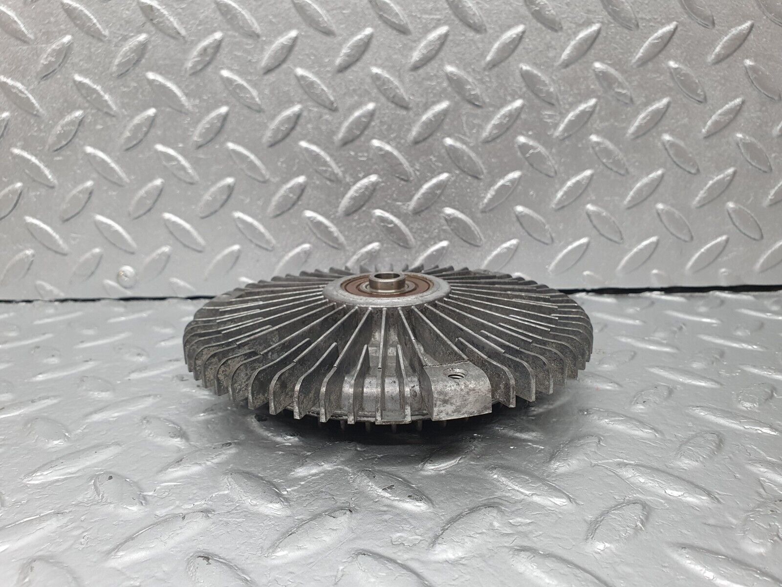 42310 Mercedes-Benz R129 320SL Coupe Engine Cooling Fan Clutch