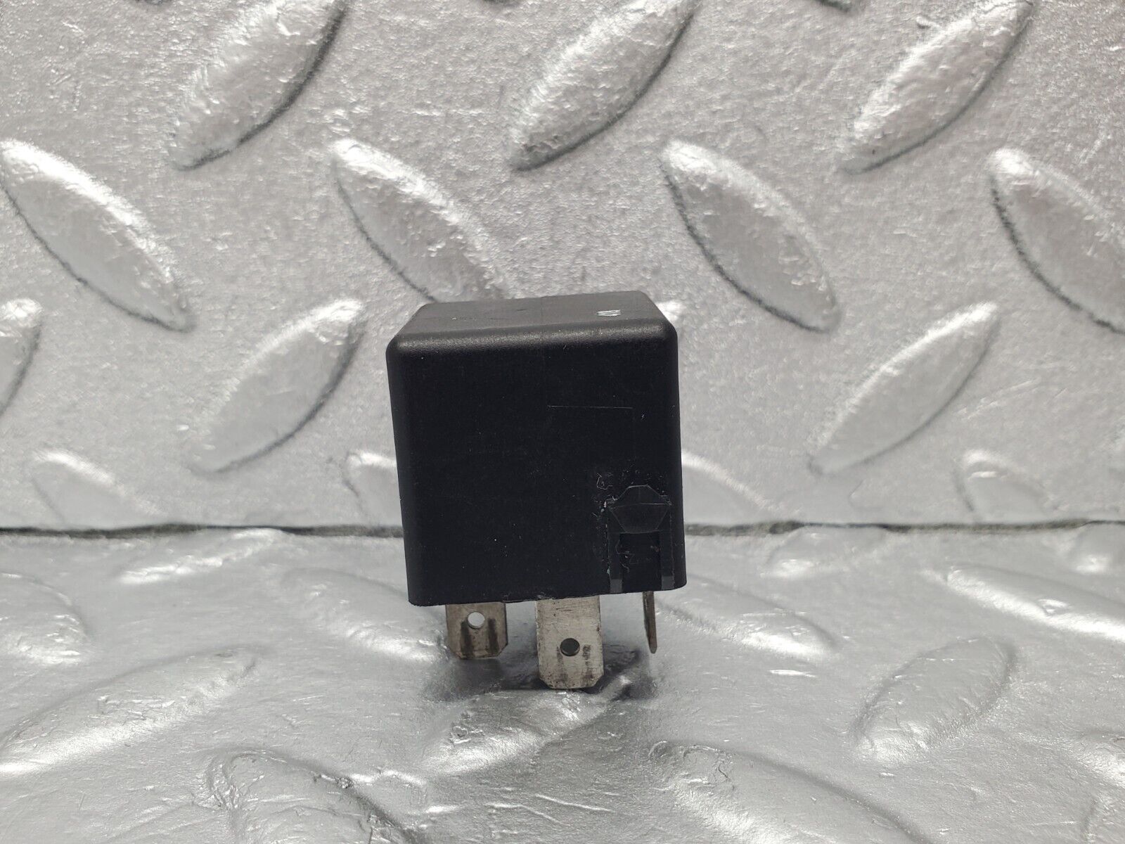 46919 Mercedes-Benz R129 320SL Coupe Multi Purpose Relay 0025421319