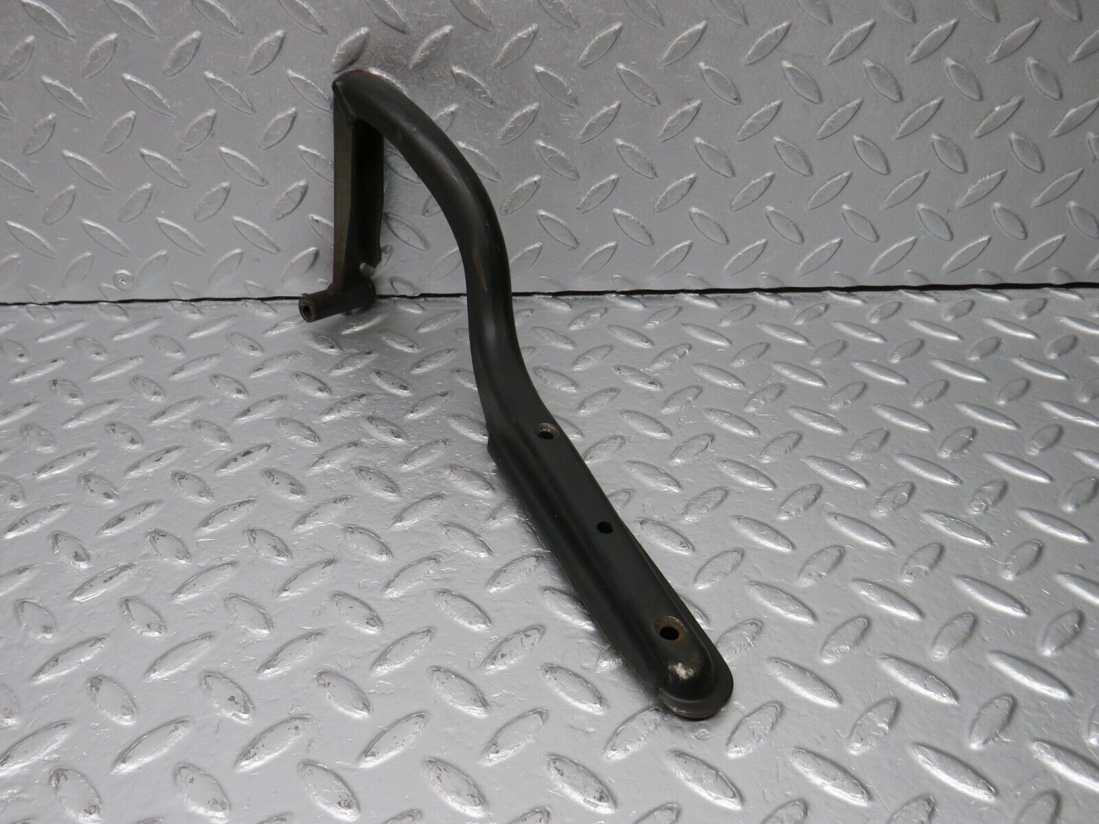 39911 Mercedes-Benz R107 350SL Soft Top Lid Hinge Right