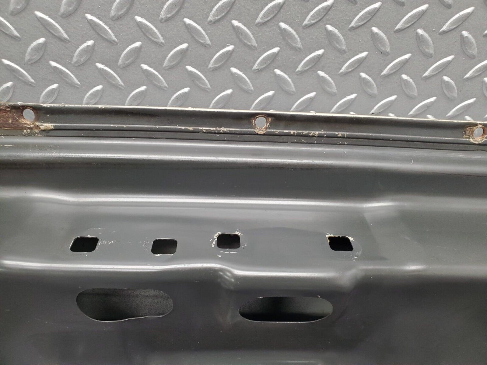 46100 Mercedes-Benz W126 420SE Boot Lid Trunk Door