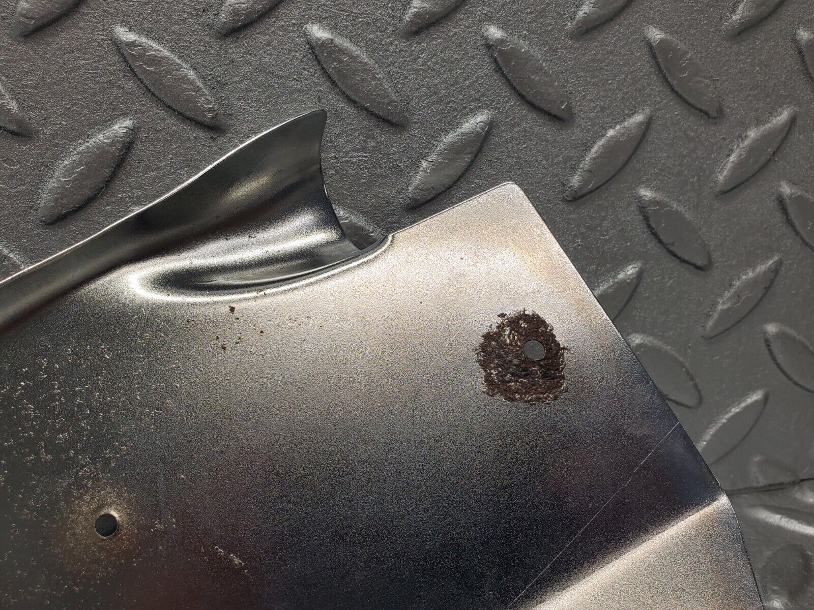 46442 Mercedes-Benz C123 280CE Coupe B Pillar Chrome Cover Left Side